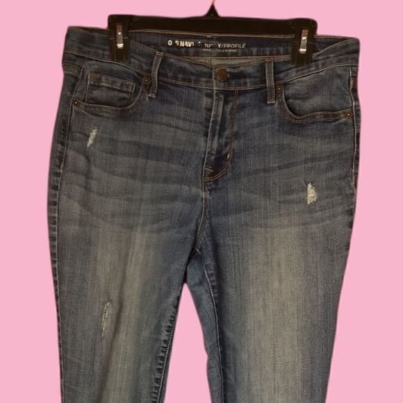 Old Navy  Mid-Rise Curvy profile -Long skinny - Picture 4 of 8